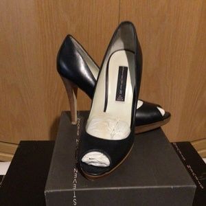 Steve Madden black leather peep toe pumps with wood heels and platform